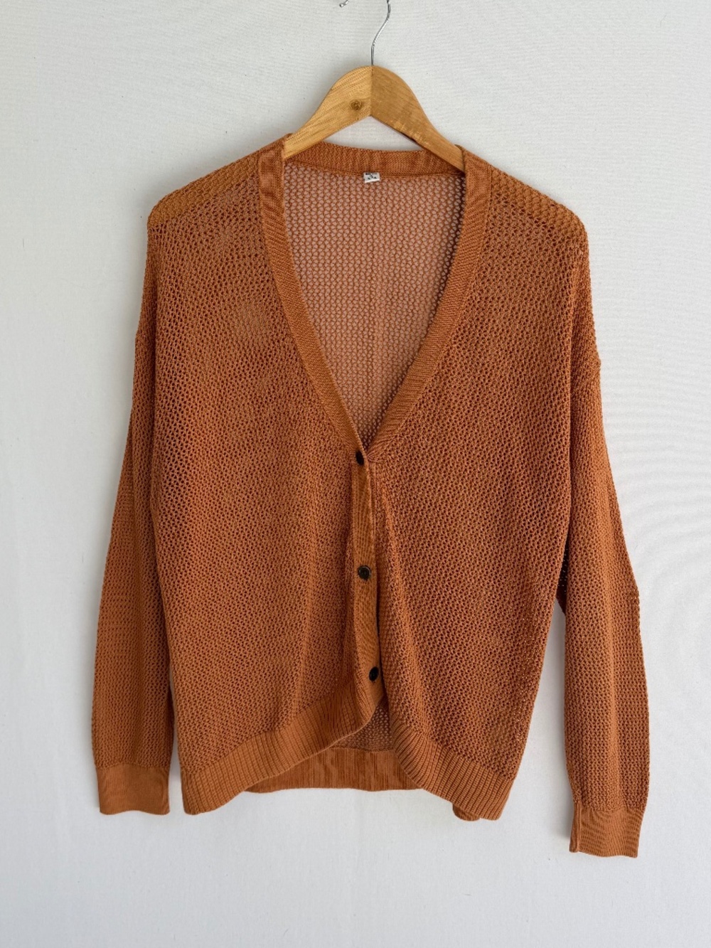 UNIQLO Women’s XL Chunky Open Knit Mesh 3 Button Cardigan in Pumpkin